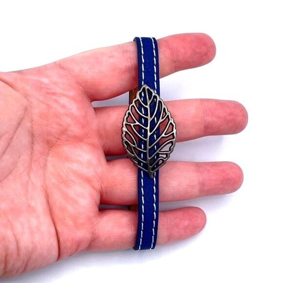 Blue Faux Leather and Silver Boho Leaf Adjustable Snap Closure Bracelet - Picture 6 of 7
